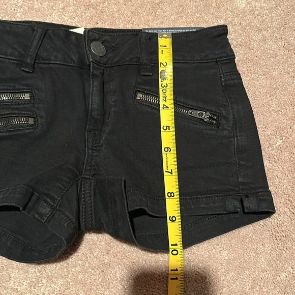 American Eagle Outfitters Black Jean Shorts with zipper detail - Picture 10 of 11